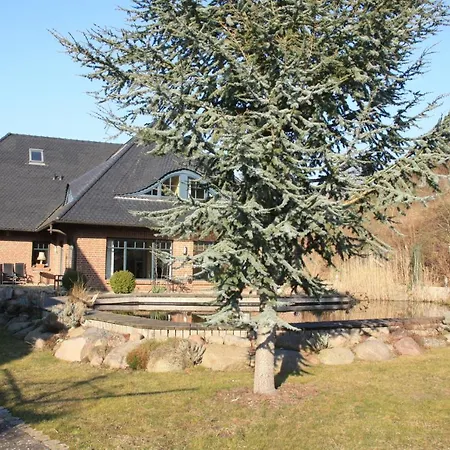 Hafen Haus 1 * Seedorf (Rugen)