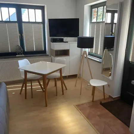 Hafen Haus 1 Seedorf (Rugen)