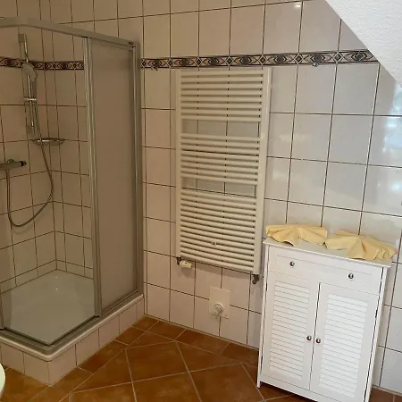 Apartament Hafen Haus 1 *